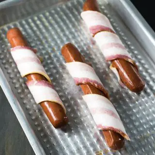 Bacon-Wrapped Hot Dog | Inglês Gourmet
