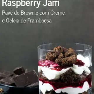 Receita de Brownie Trifle wih Cream and Raspberry Jam {Pavê de Brownie e Geleia de Framboesa} | Inglês Gourmet